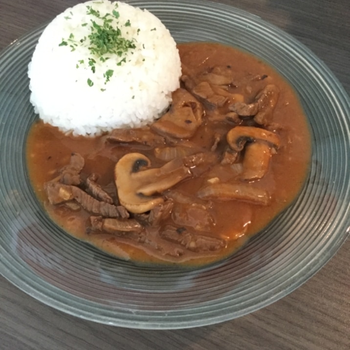 ルーもデミグラス缶も不要 簡単ハヤシライス レシピ 作り方 By かえるの台所 楽天レシピ